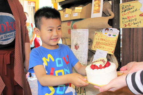 誕生日ケーキで子ども笑顔に 宮城 多賀城の洋菓子店 一人親世帯などに無償提供 河北新報オンラインニュース Online News