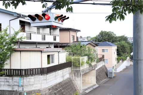 住宅街にｕｆｏ降臨 宮城の信号機 間もなく見納め 河北新報オンラインニュース Online News