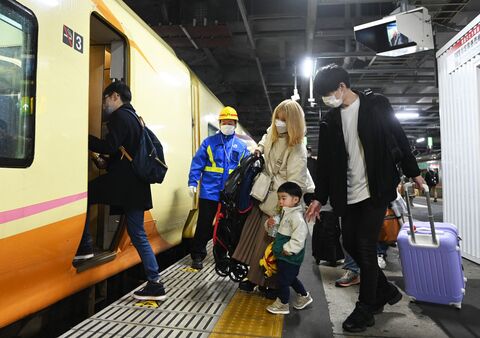 東京へ 仙台から何で行く 東北新幹線不通で在来線か高速バスか 航空の臨時便も 河北新報オンラインニュース Online News