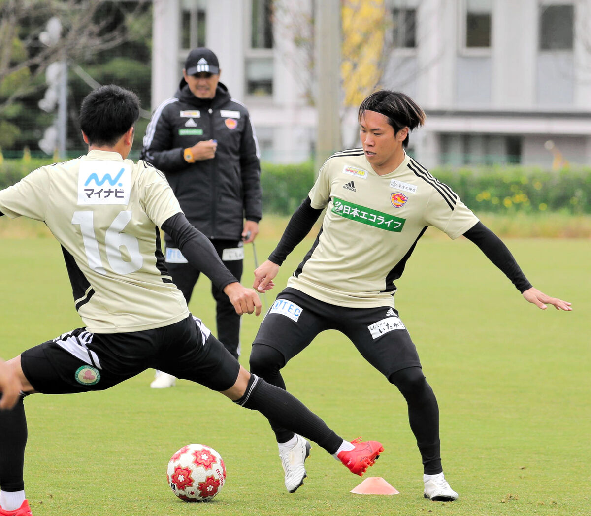 石原 左ｓｂ奪い返す ベガルタ きょう天皇杯 ホンダｆｃ戦 河北新報オンライン