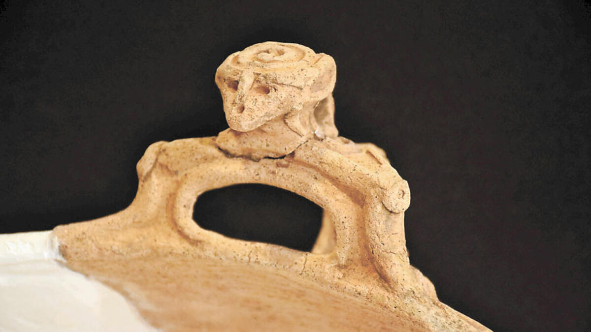 国内最大級の土偶状装飾付き縄文土器と判明 福島・柳津で出土の破片